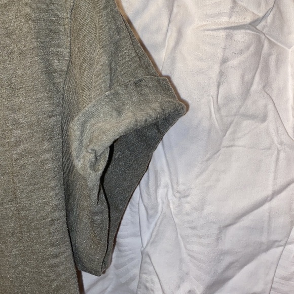 Ladies H&M short sleeve tshirt sleves rolled mint shape size XS - Picture 4 of 6